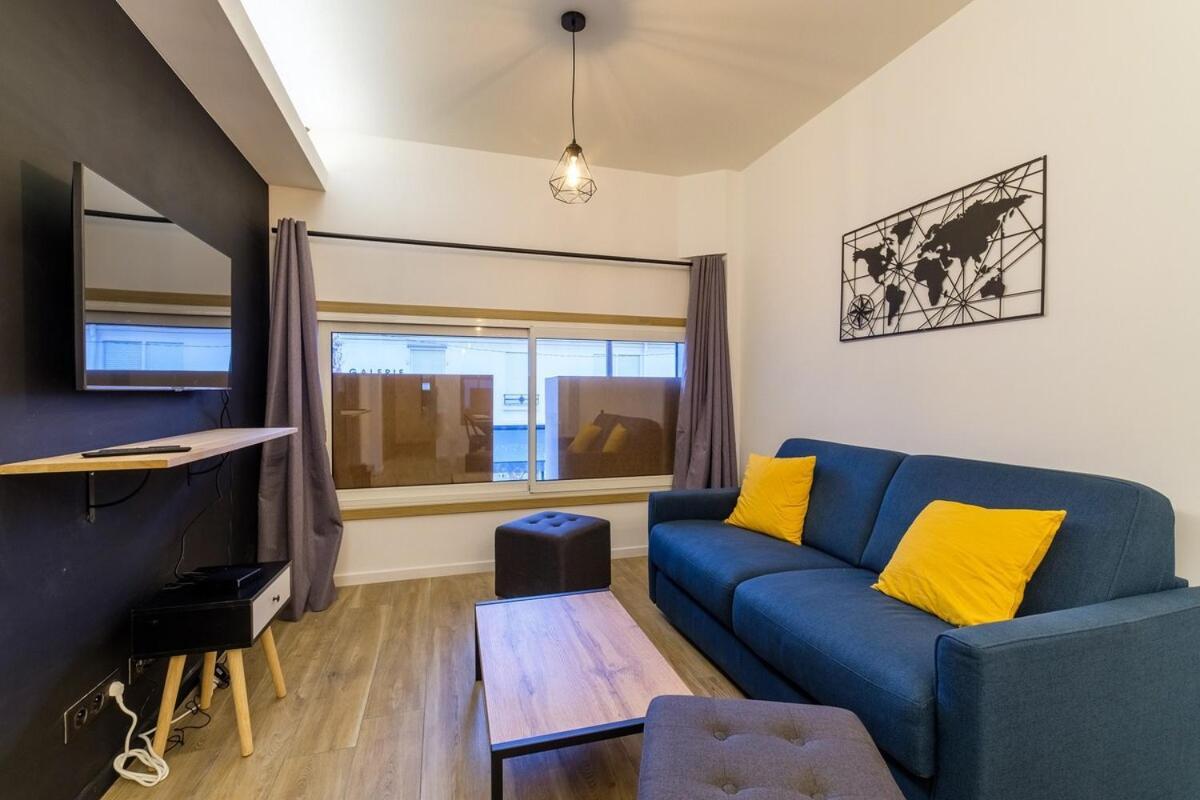 Vivez Antibes ! Logez A 6 Au Centre-Ville Bagian luar foto